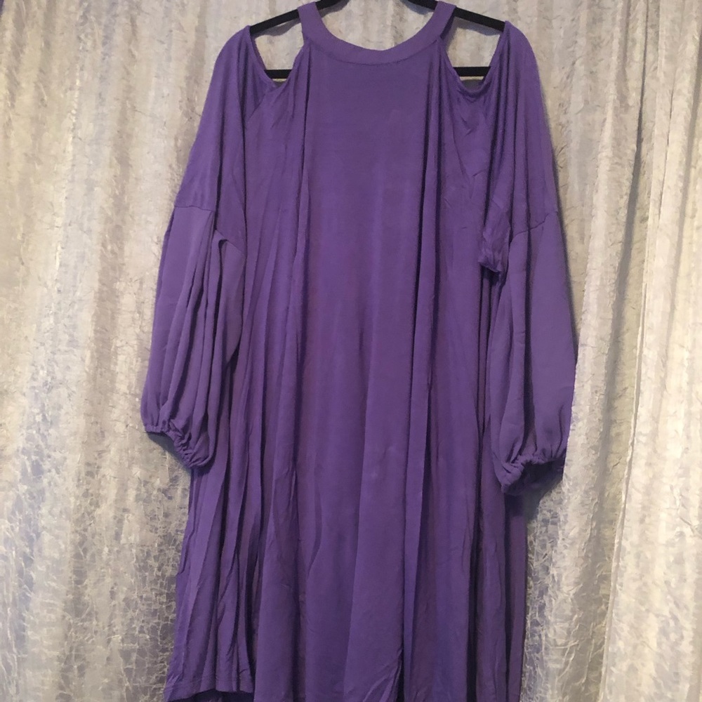 Lavender Purple Cold Shoulder 3/4 Blouson Sleeve Plus Tunic, Size 5X